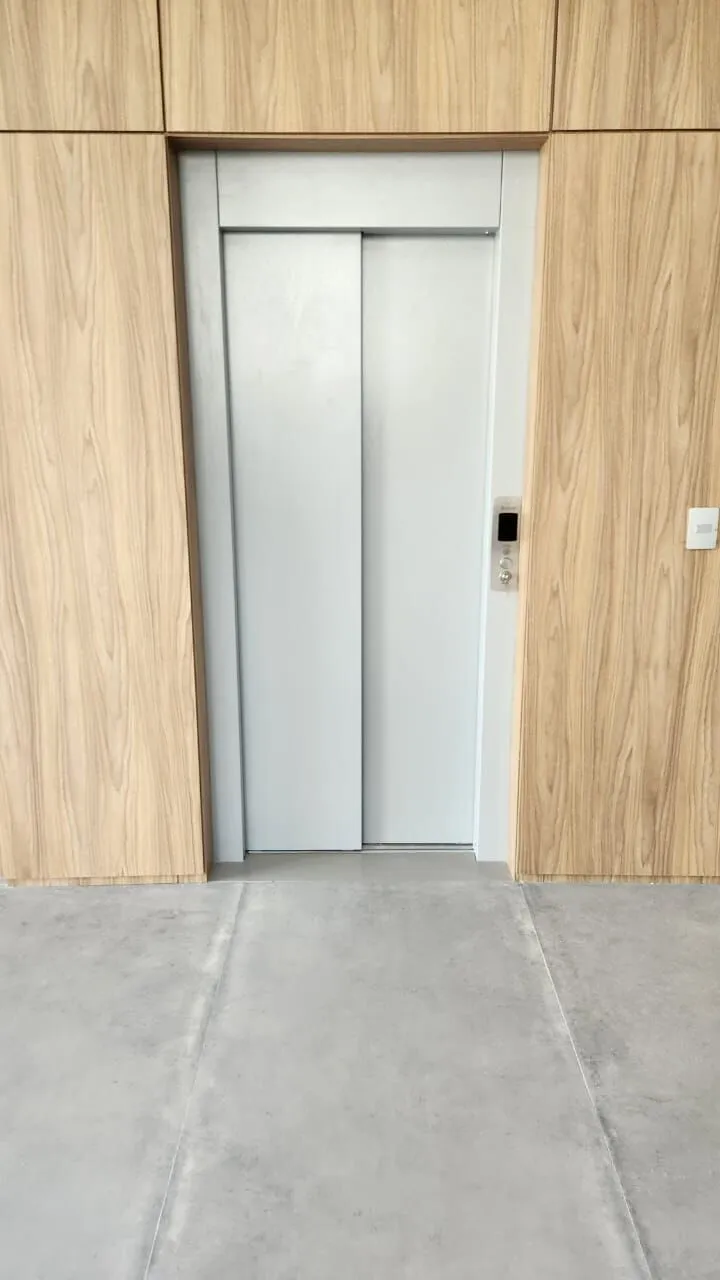 Dependência completa para funcionários na Mansão Duplex Alphaville 800m² Barra da Tijuca