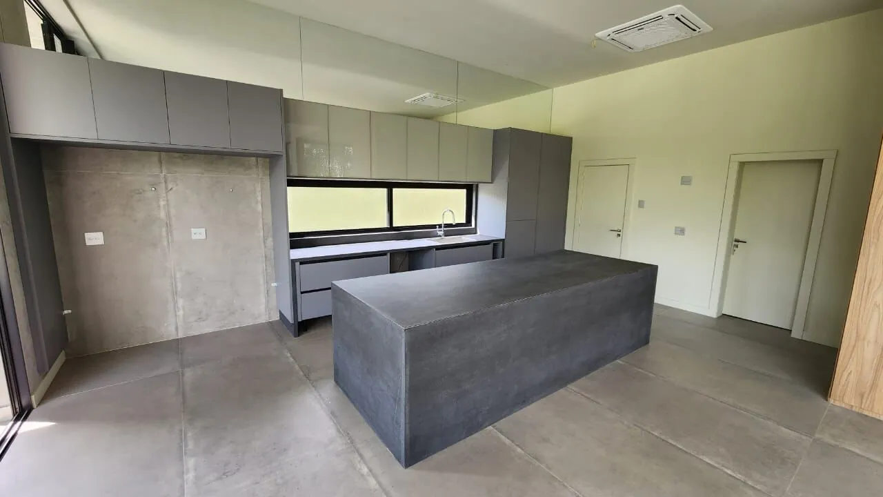 Sauna privativa com revestimento na Mansão Duplex Alphaville 800m² Barra da Tijuca